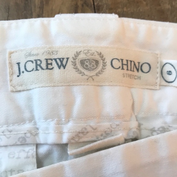 J. Crew Favorite Fit white pedal pushers, size 6 - Picture 3 of 5